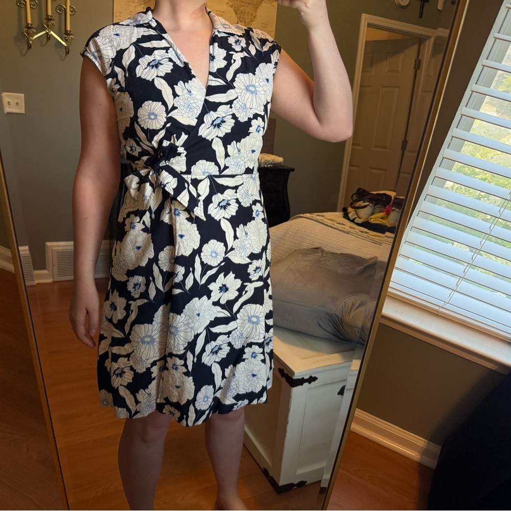 Tommy Hilfiger Floral Midi wrap dress with collar